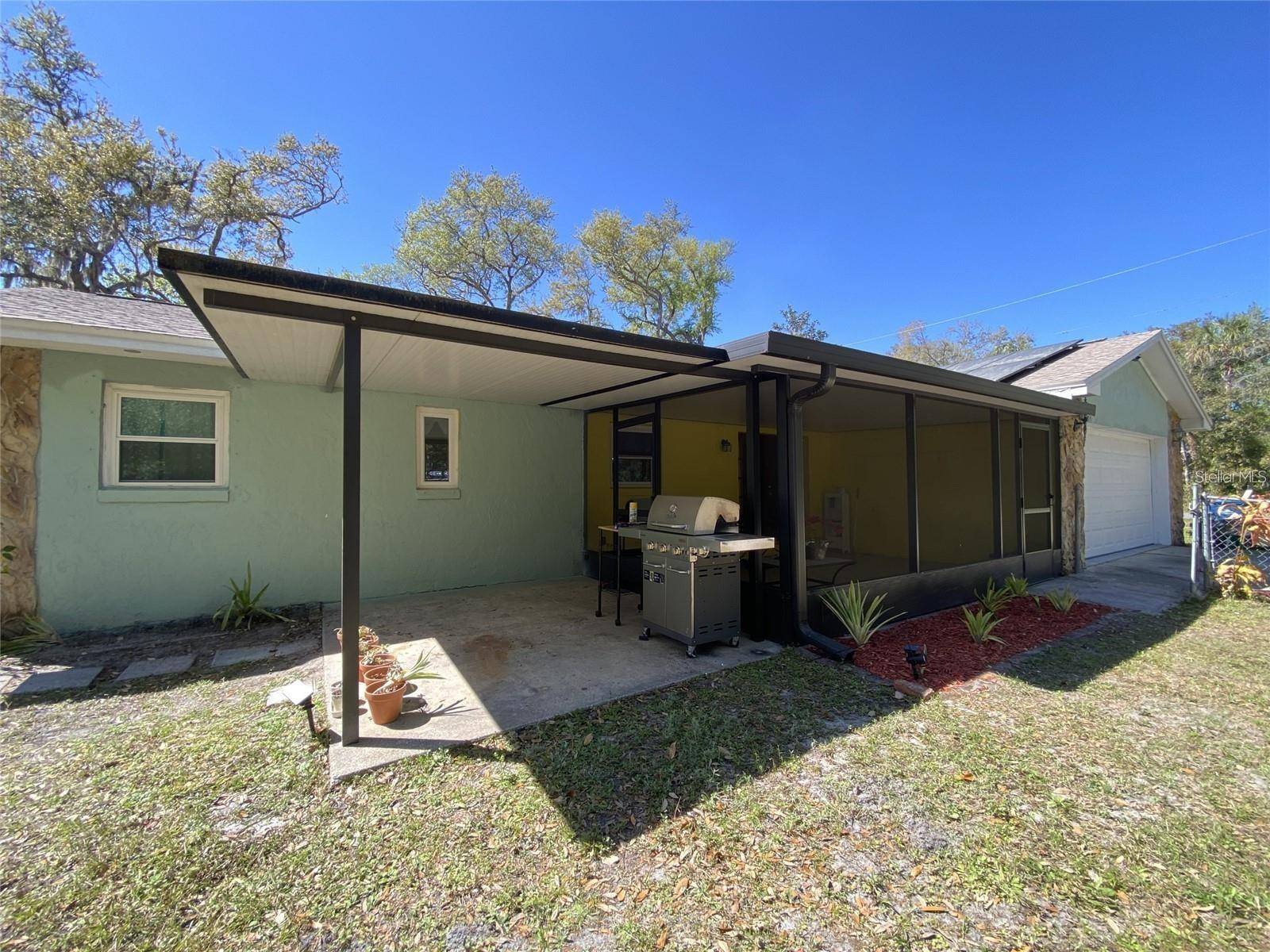 1601 CENTER ST, Deland, FL 32720