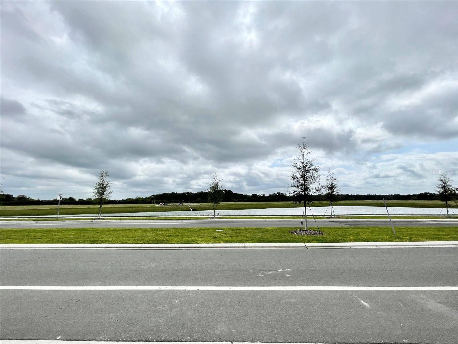 332 S ZUNI RD, St Cloud, FL 34771