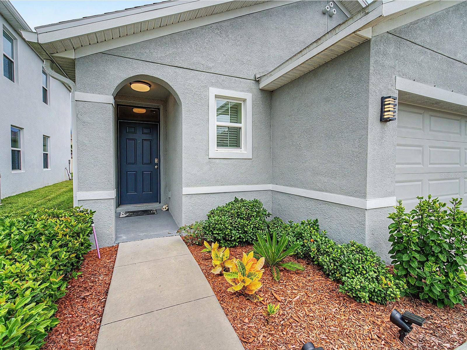 2918 LOTUS FLOWER TRL, Wesley Chapel, FL 33543