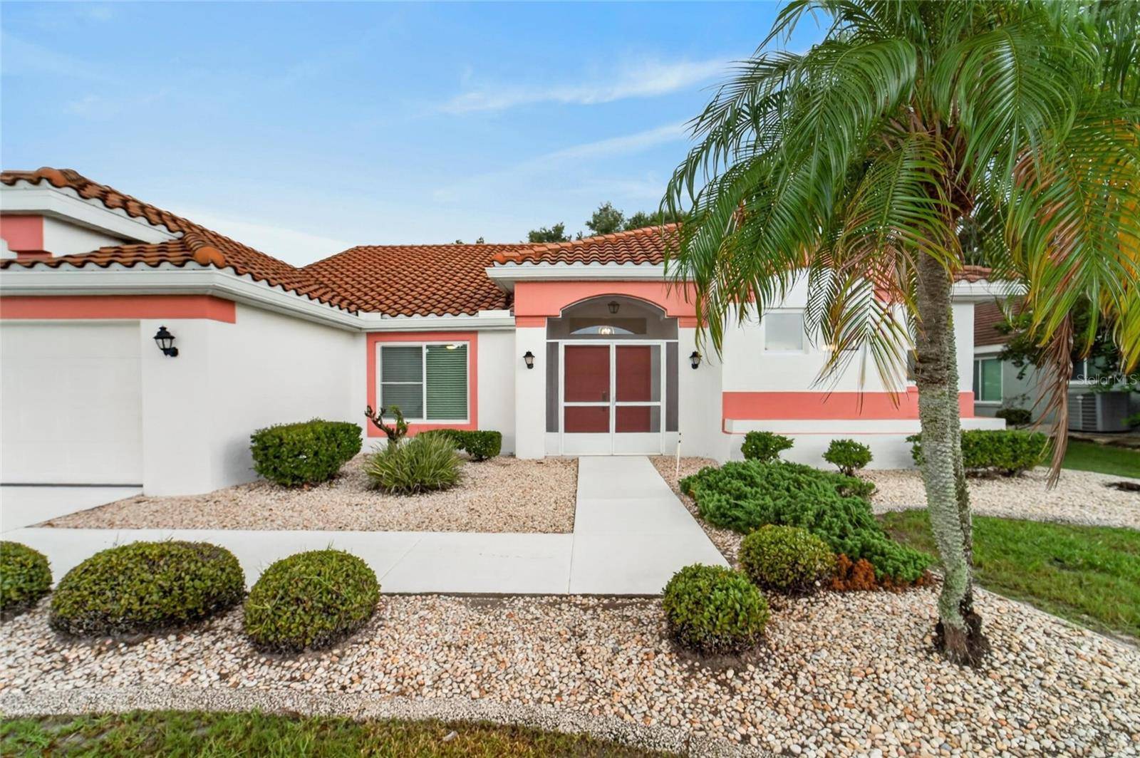 2216 NEW BEDFORD DR, Sun City Center, FL 33573