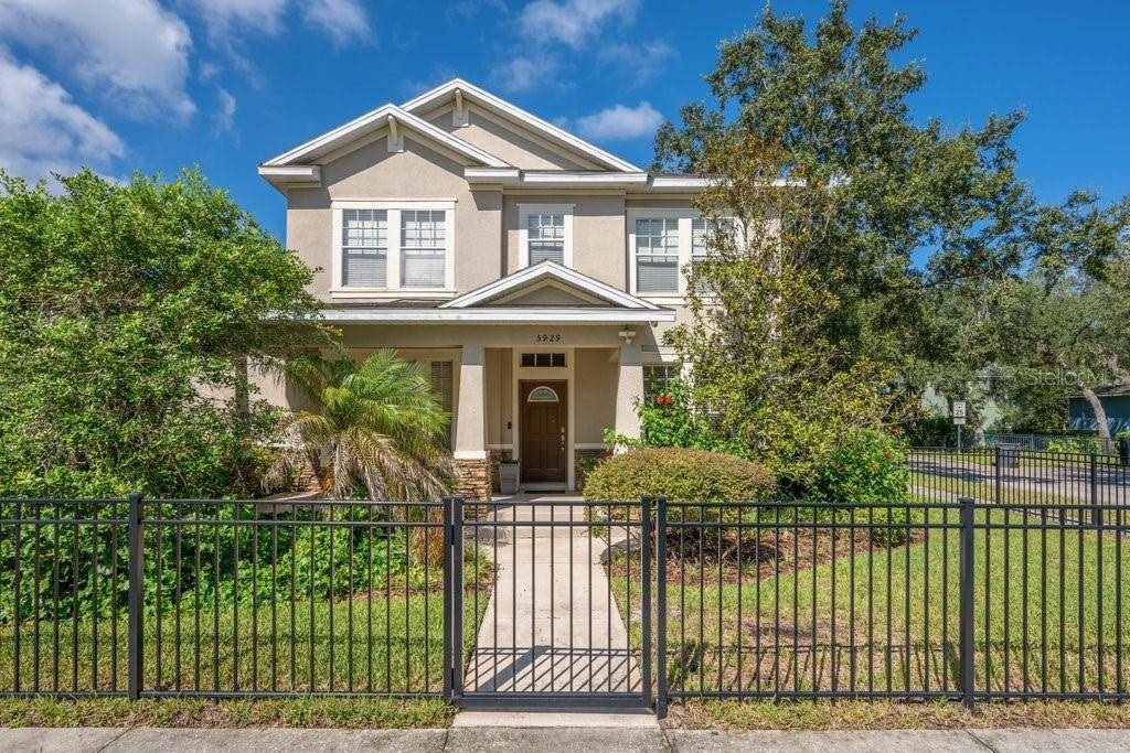 5929 FISHHAWK CROSSING BLVD, Lithia, FL 33547
