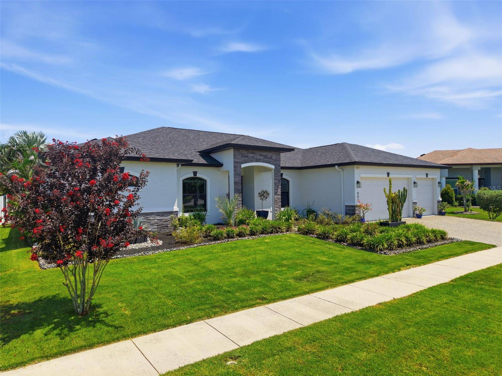 807 ALANDRA LN, Ruskin, FL 33573