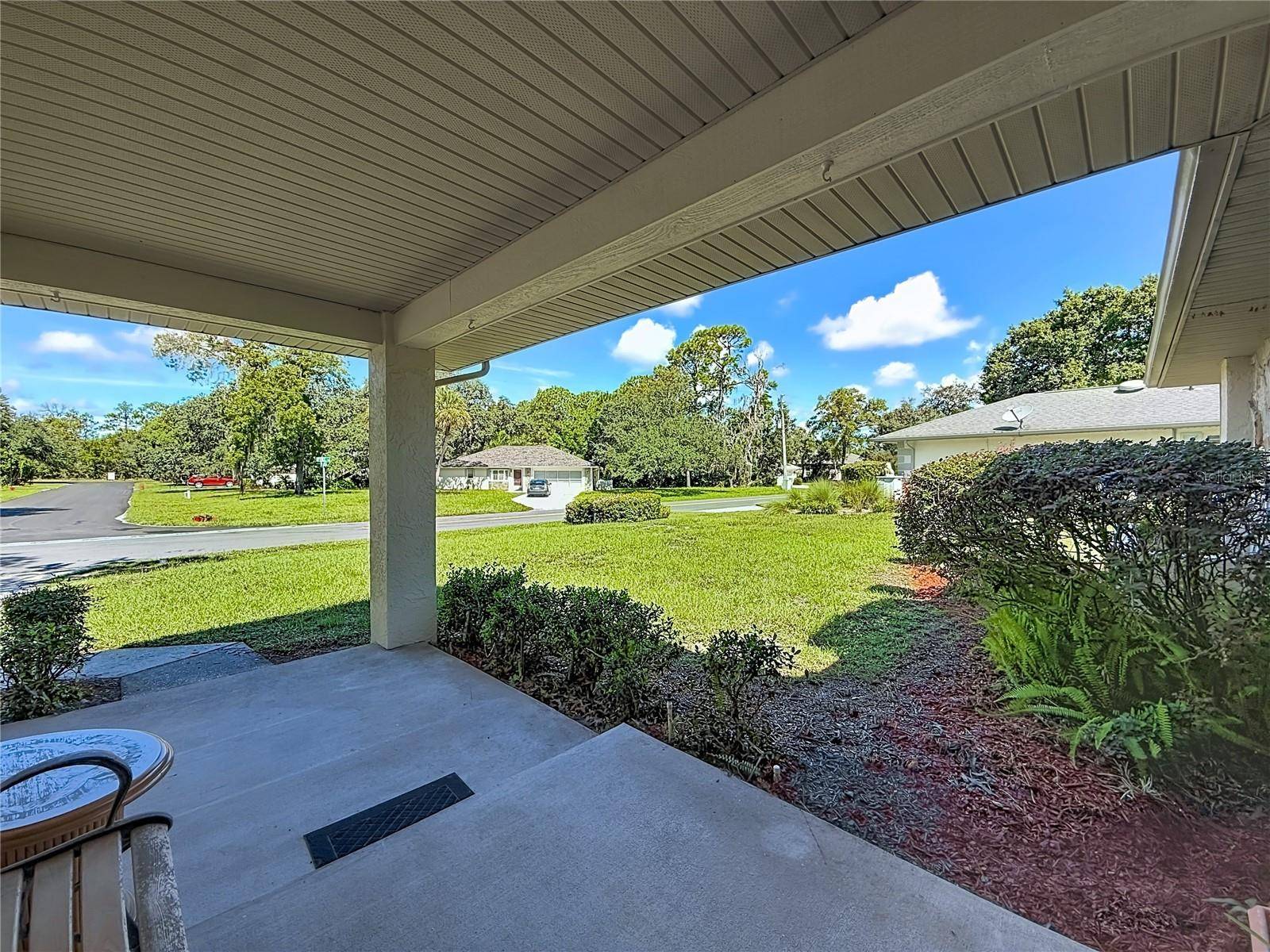 255 PINE ST, Homosassa, FL 34446