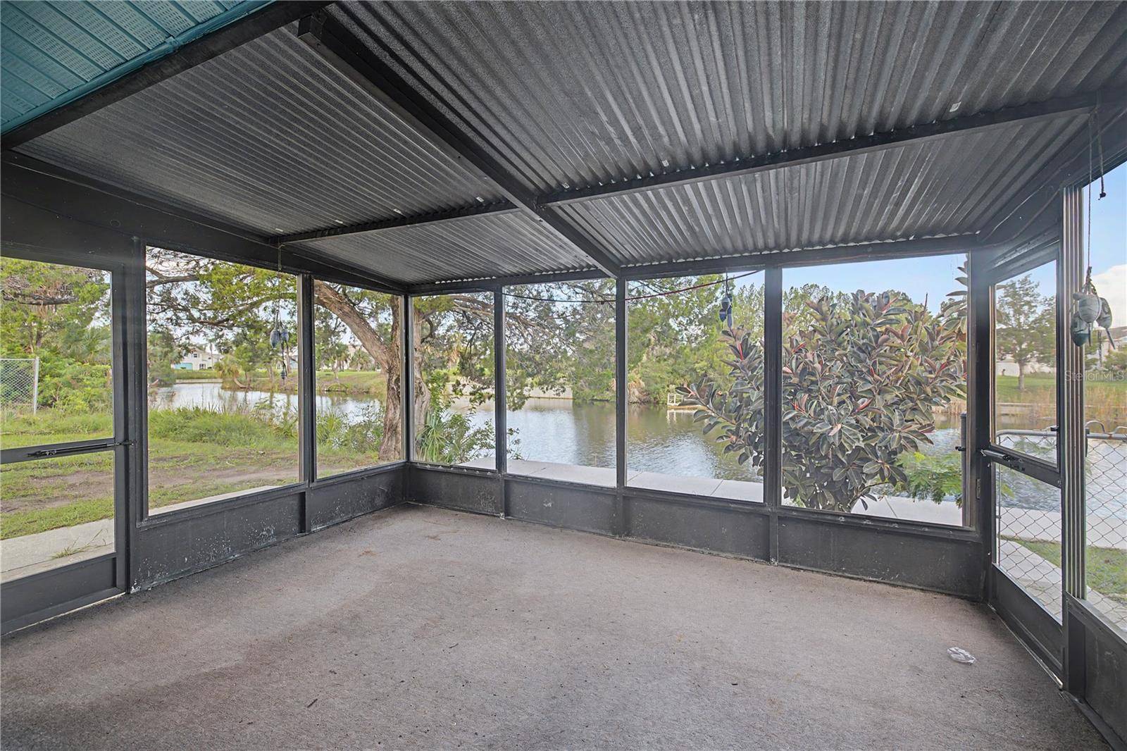 3191 SHOAL LINE BLVD, Hernando Beach, FL 34607