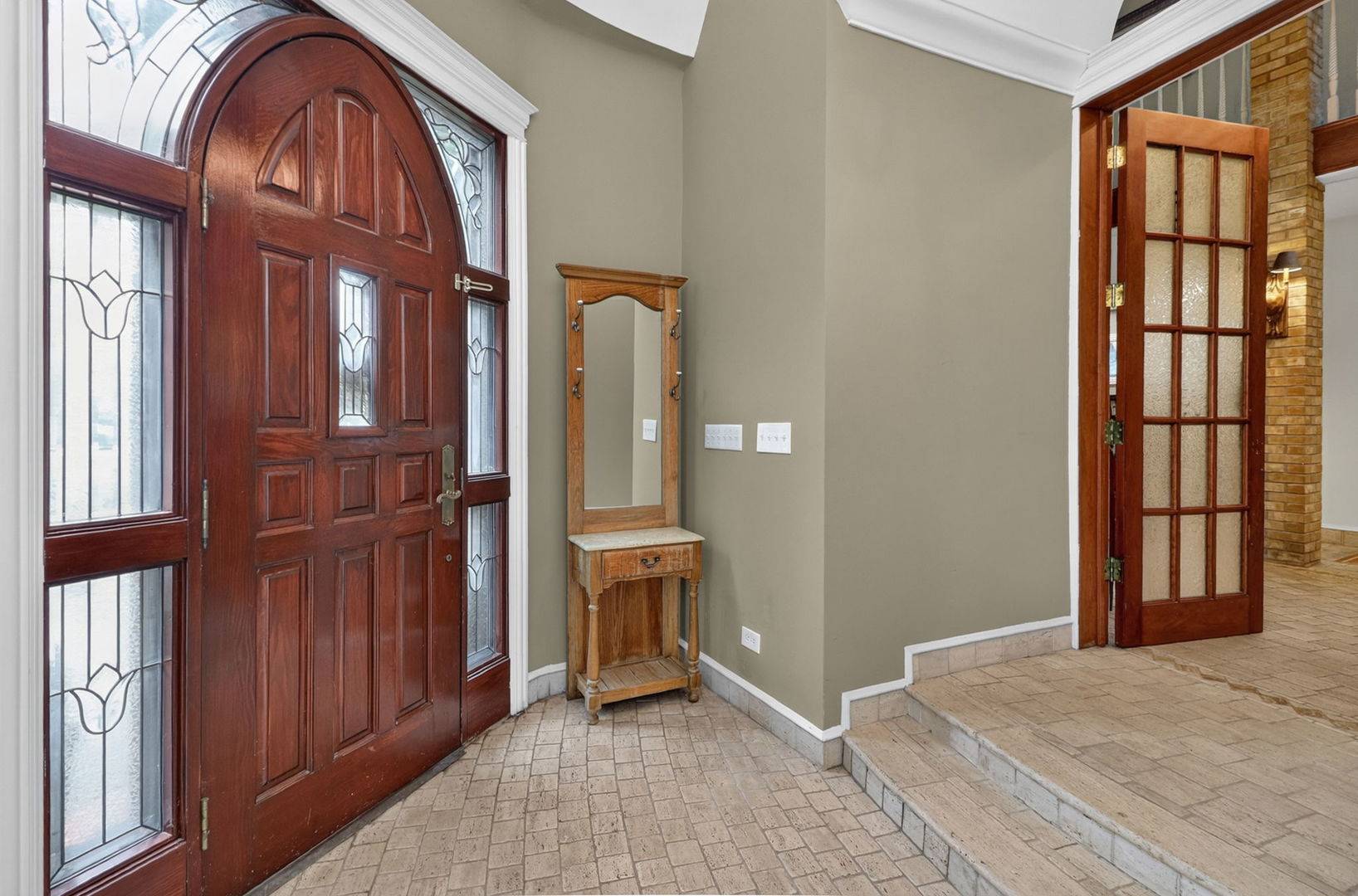 6116 S Brainard AVE, La Grange Highlands, IL 60525