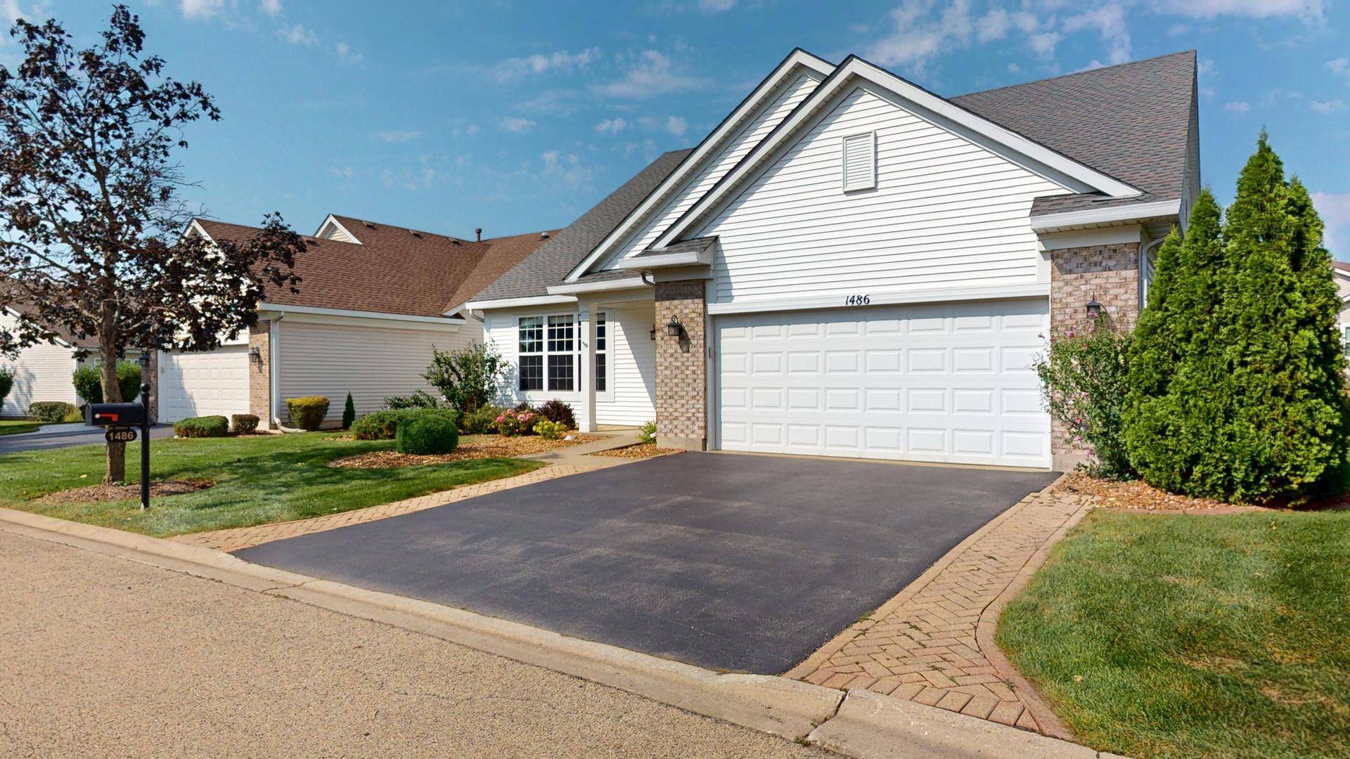 1486 W Grand Haven RD, Romeoville, IL 60446