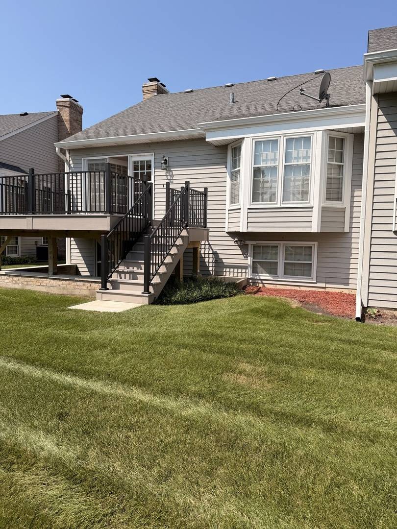 1383 Miller RD, Geneva, IL 60134