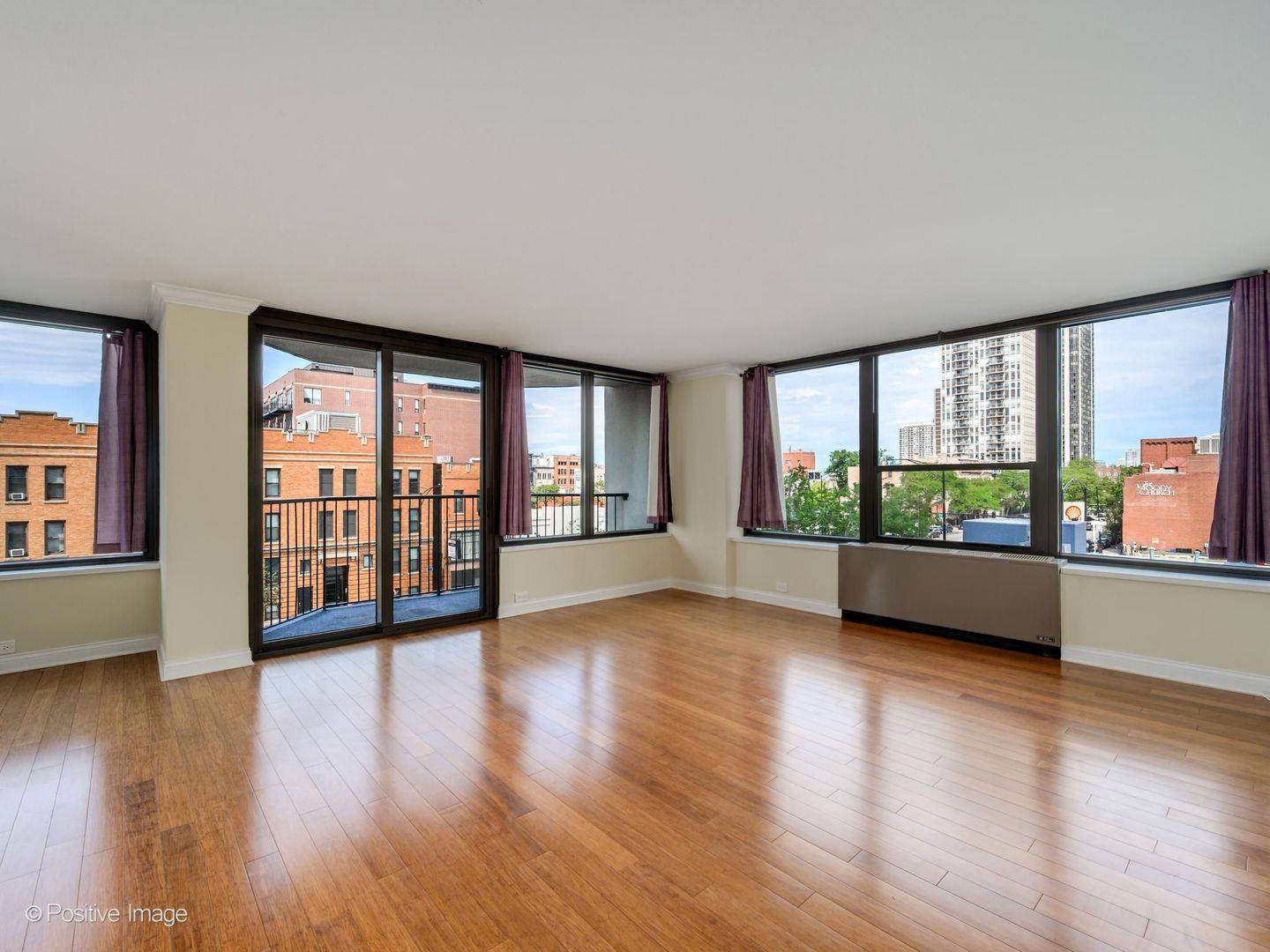 1560 N Sandburg TER #415J, Chicago, IL 60610