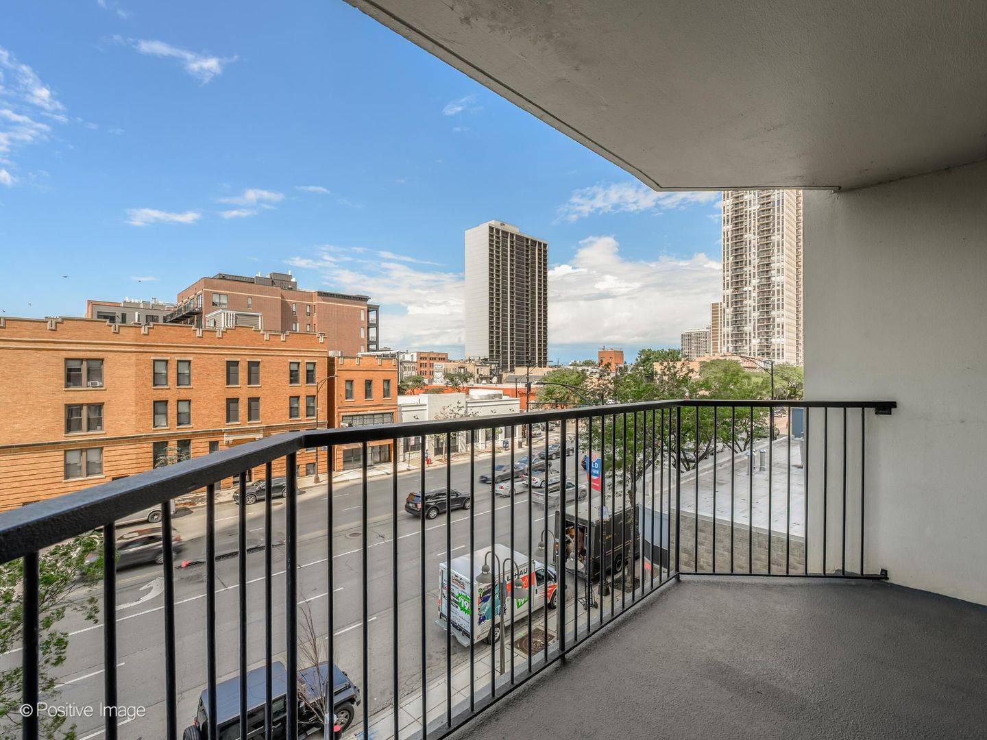1560 N Sandburg TER #415J, Chicago, IL 60610