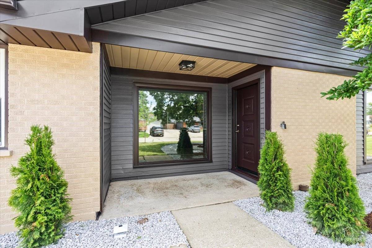1409 Sequoia LN, Darien, IL 60561