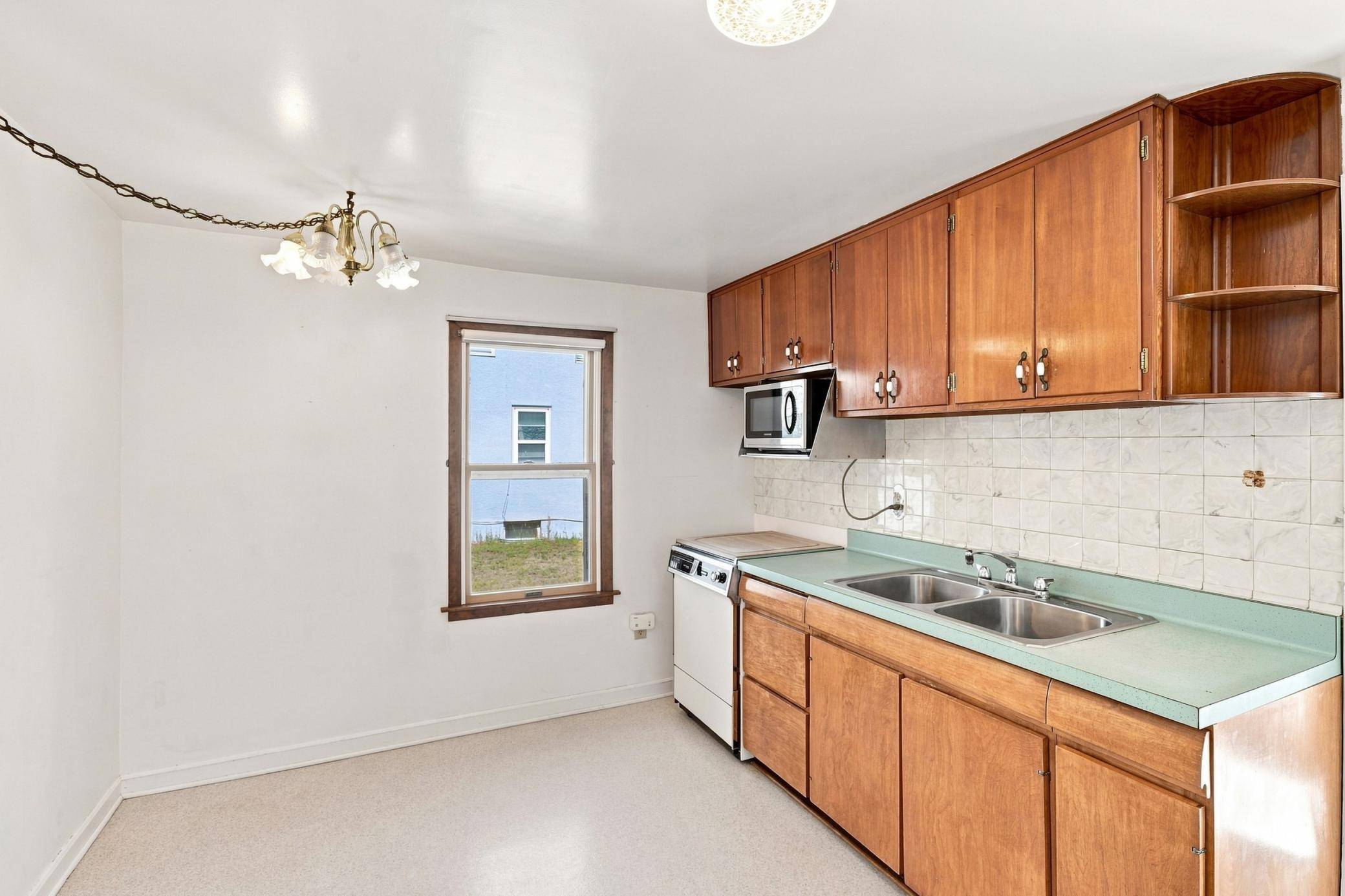 5210 Colfax AVE N, Minneapolis, MN 55430