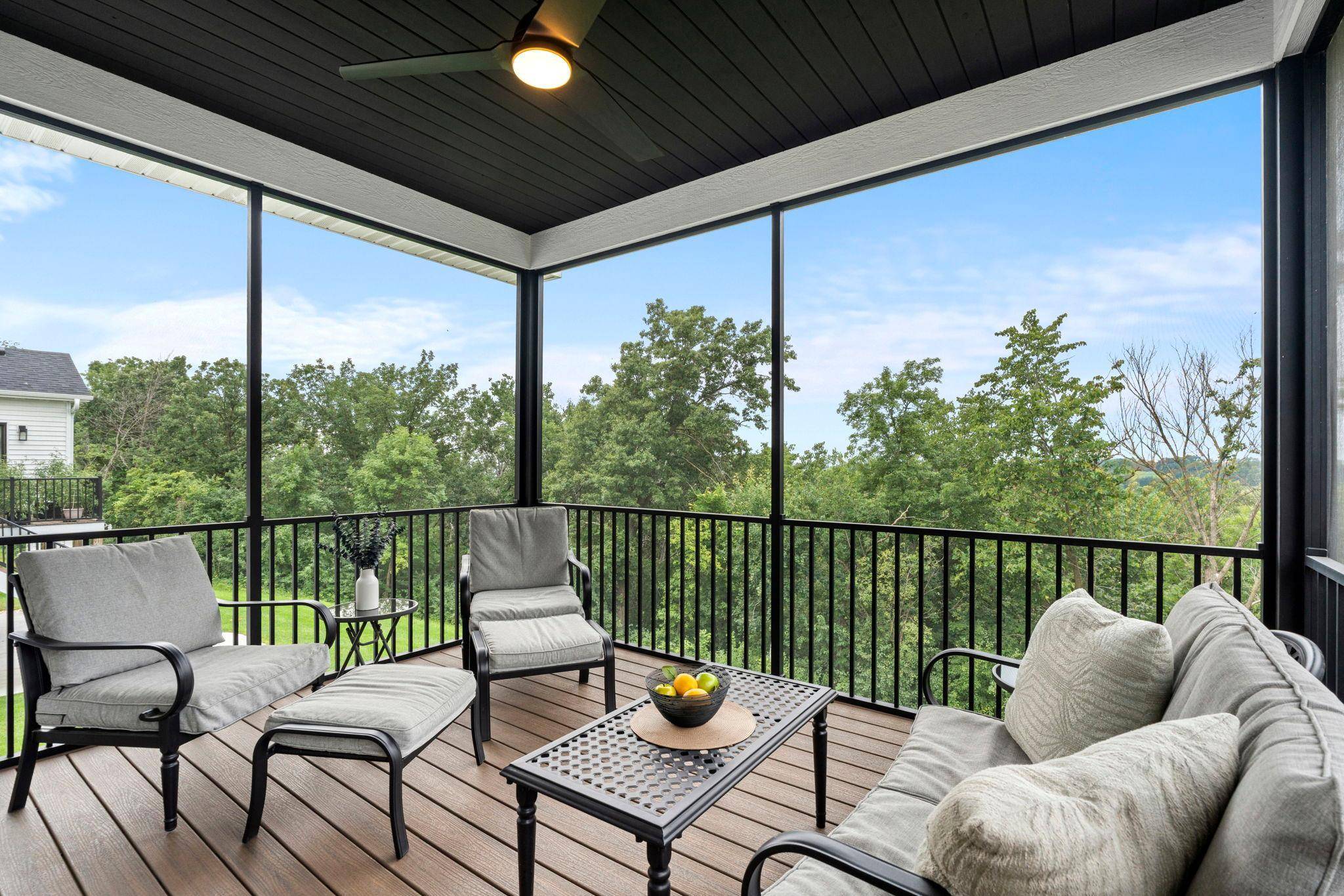 27020 Petes Hill TRL, Elko New Market, MN 55020