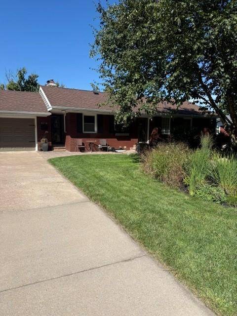 9218 Russell AVE S, Bloomington, MN 55431