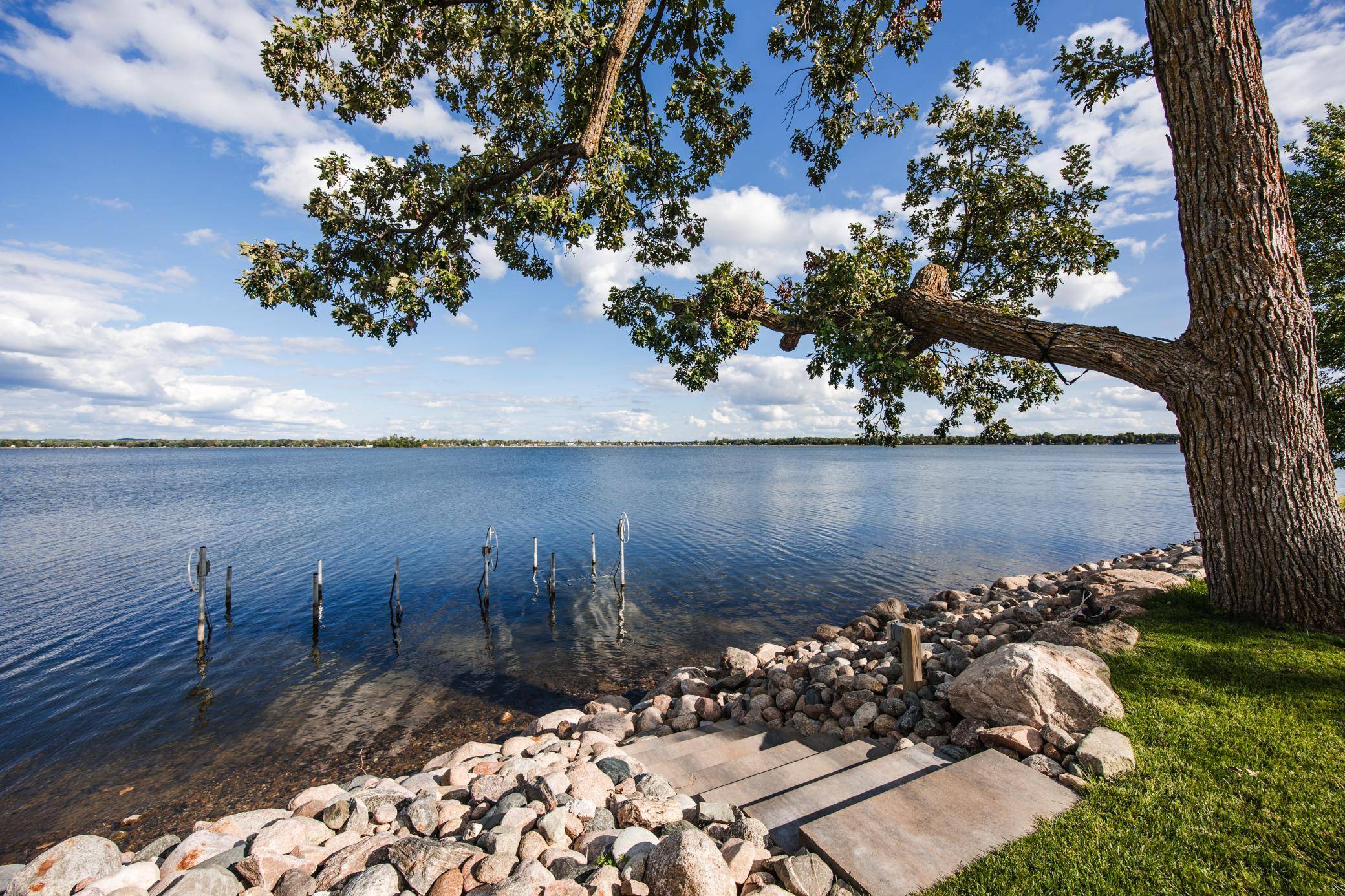20337 Oakland Beach RD, Detroit Lakes, MN 56501