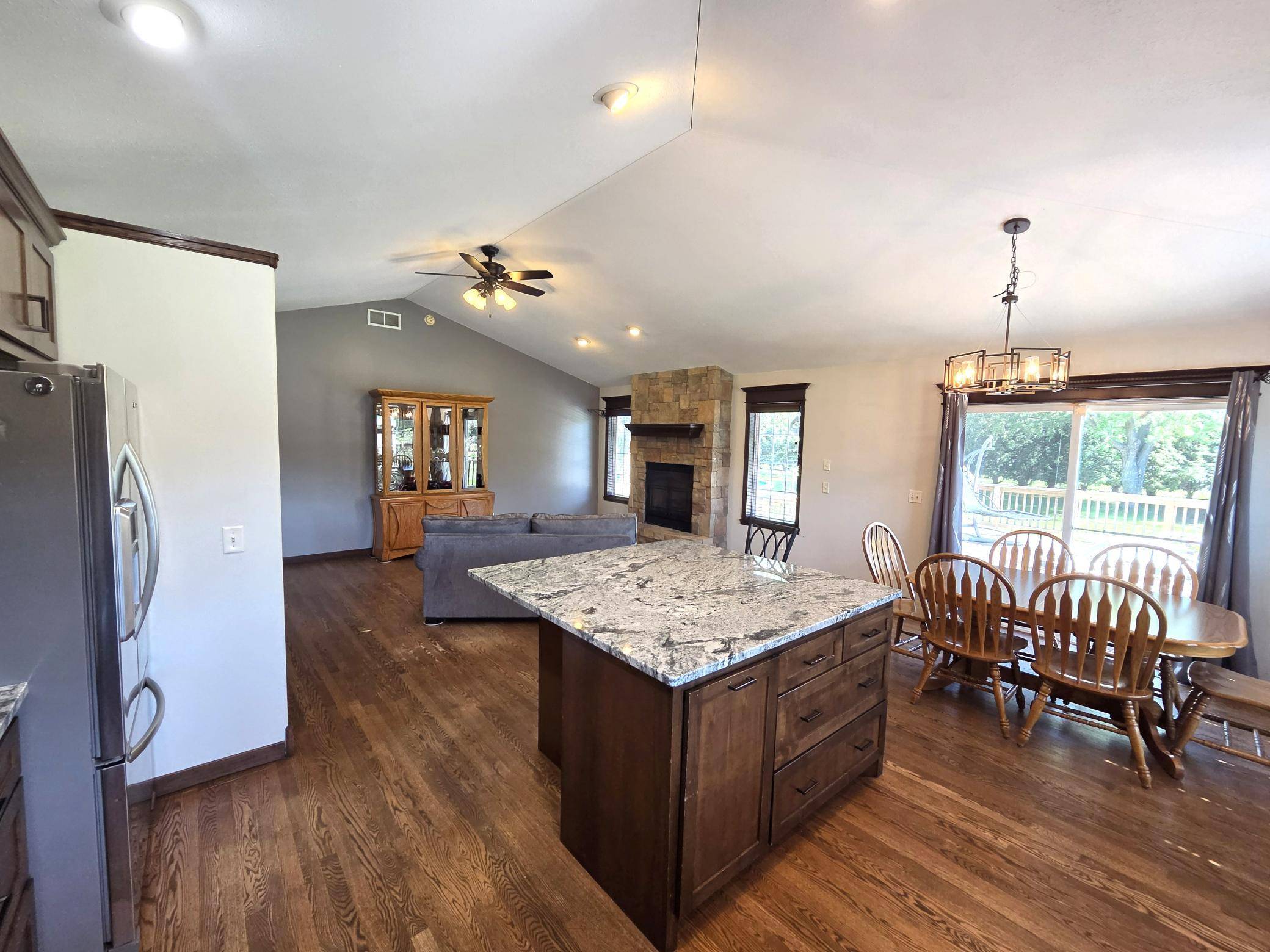1816 Case LN, Saint Cloud, MN 56303