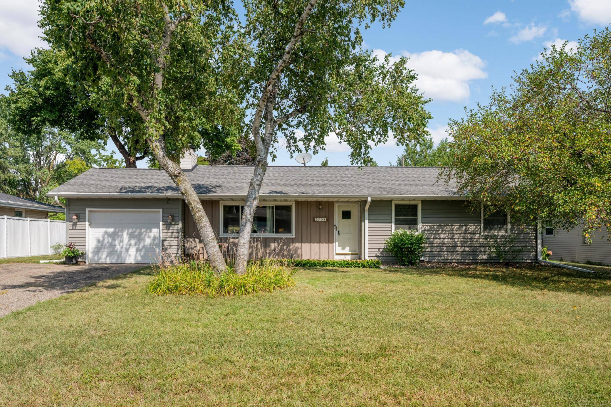 2308 W 96th ST, Bloomington, MN 55431