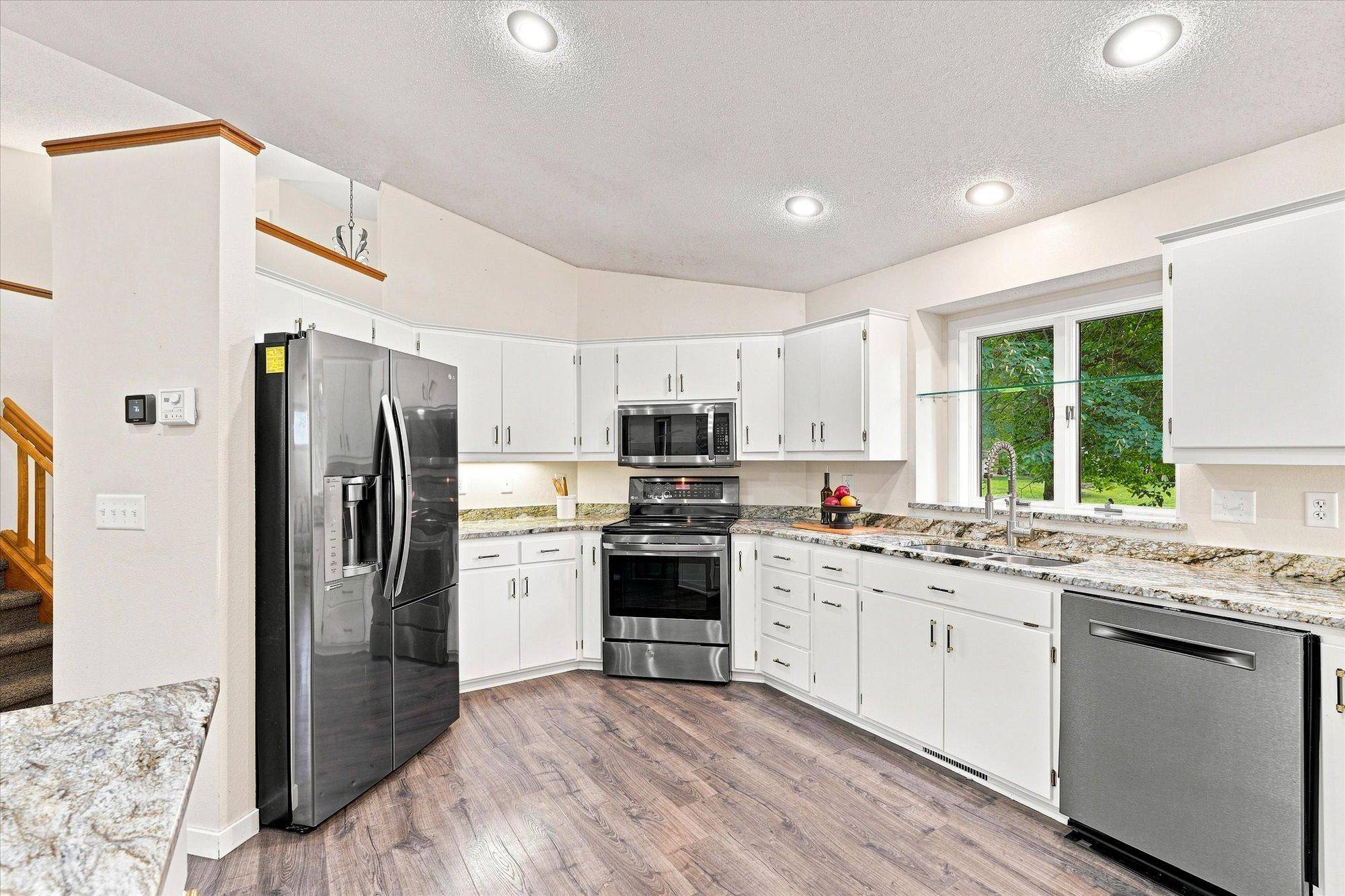 2608 Edgewood CIR, Saint Cloud, MN 56301