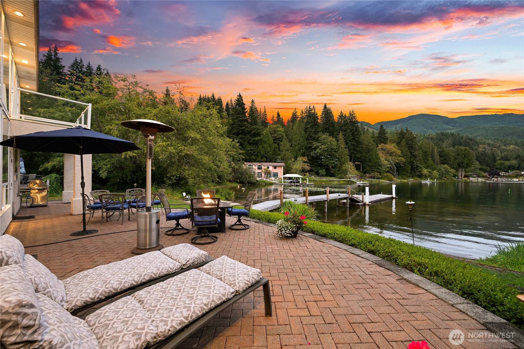 874 Autumn LN, Bellingham, WA 98229