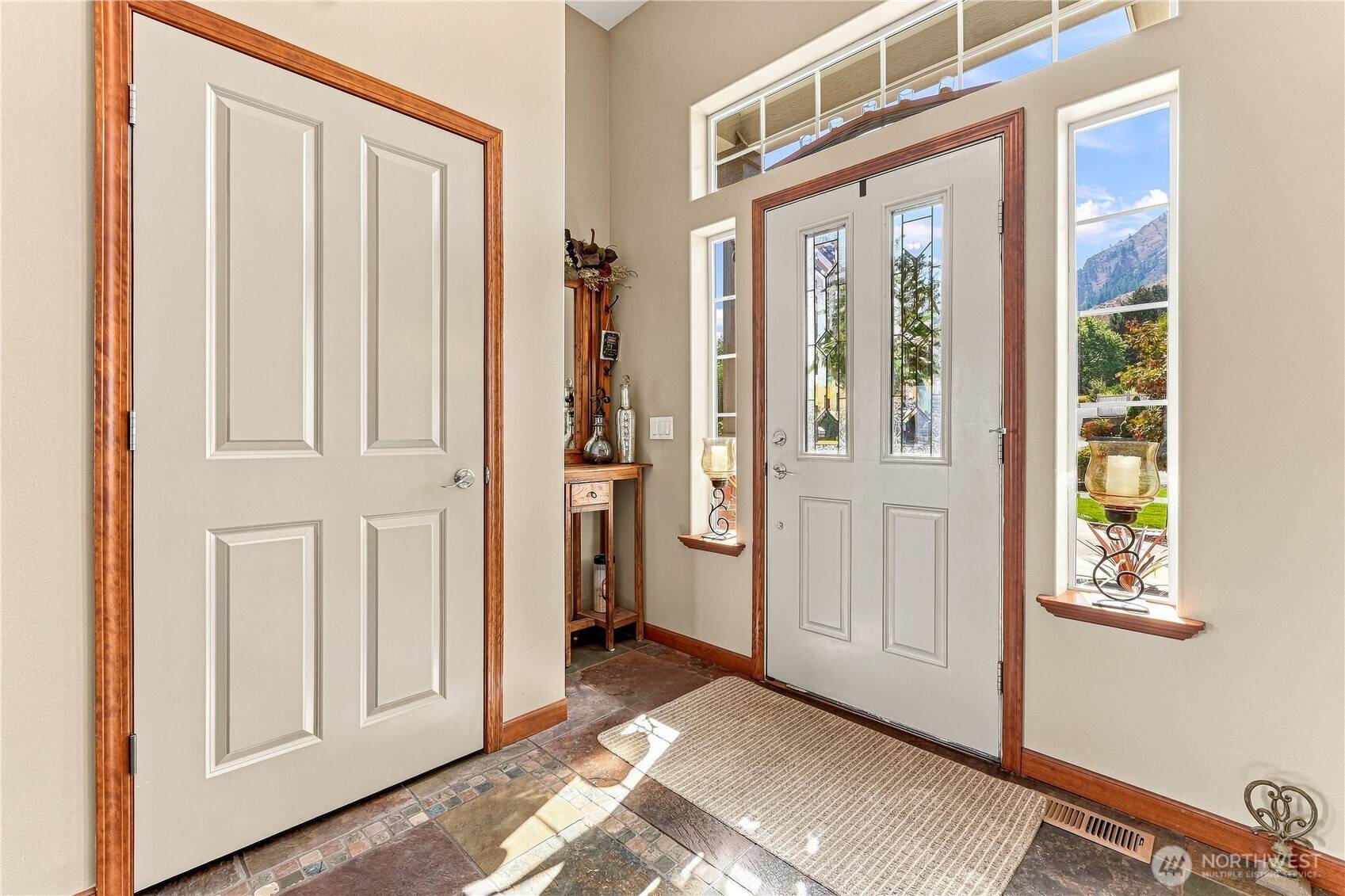 1506 Anton, Wenatchee, WA 98801