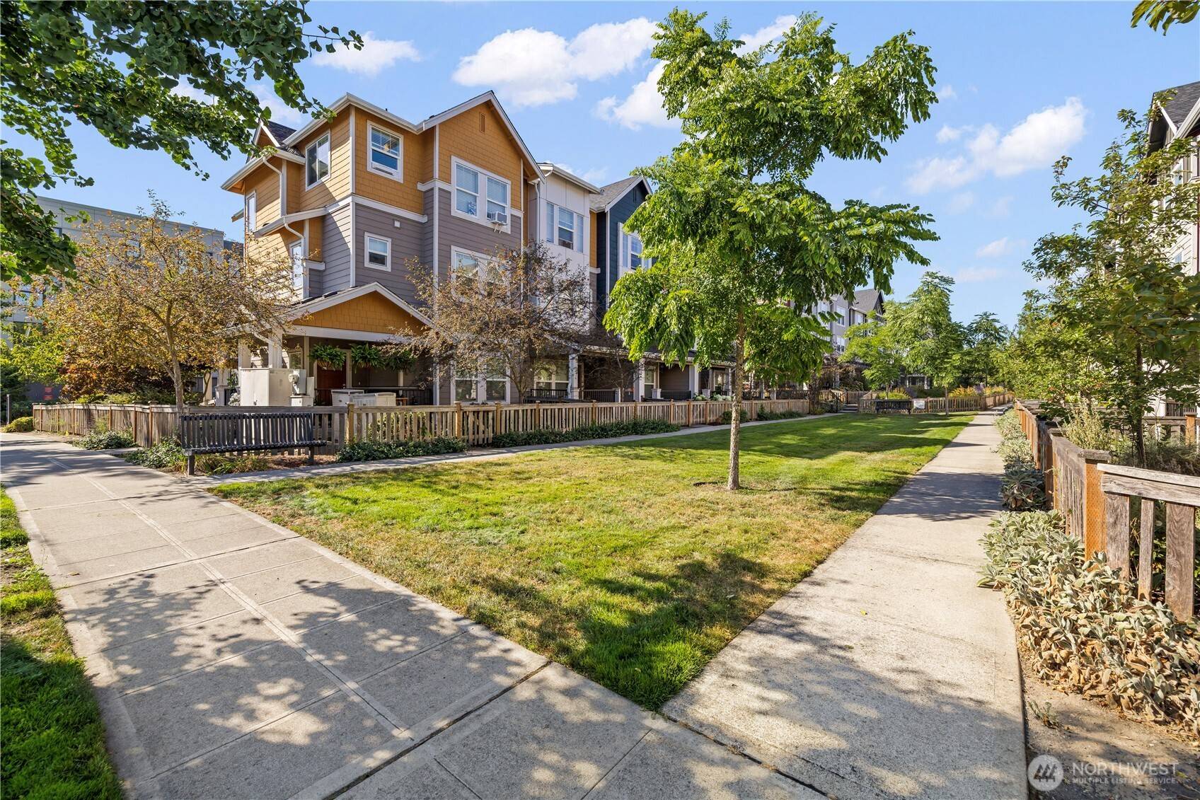 3430 SW Graham ST #903, Seattle, WA 98126