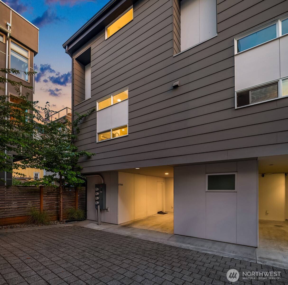 1756 NW 61st ST #A, Seattle, WA 98107