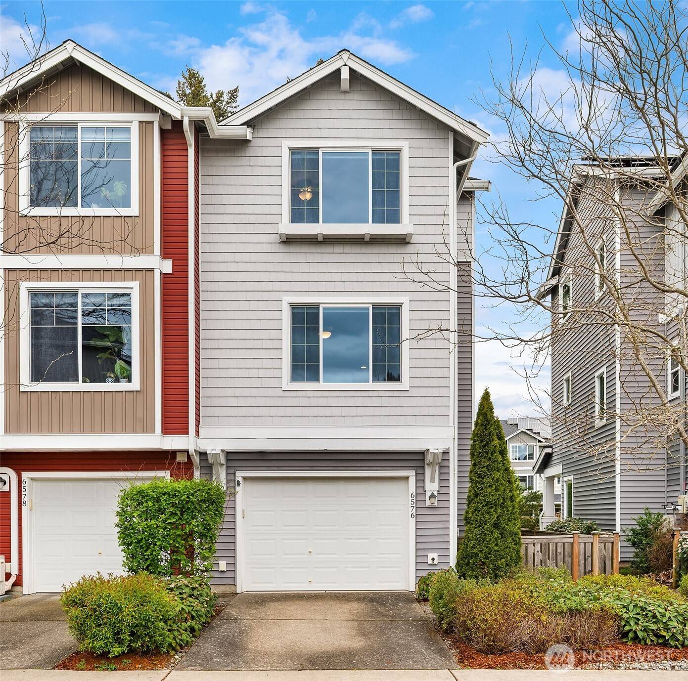 6576 High Point DR SW, Seattle, WA 98126