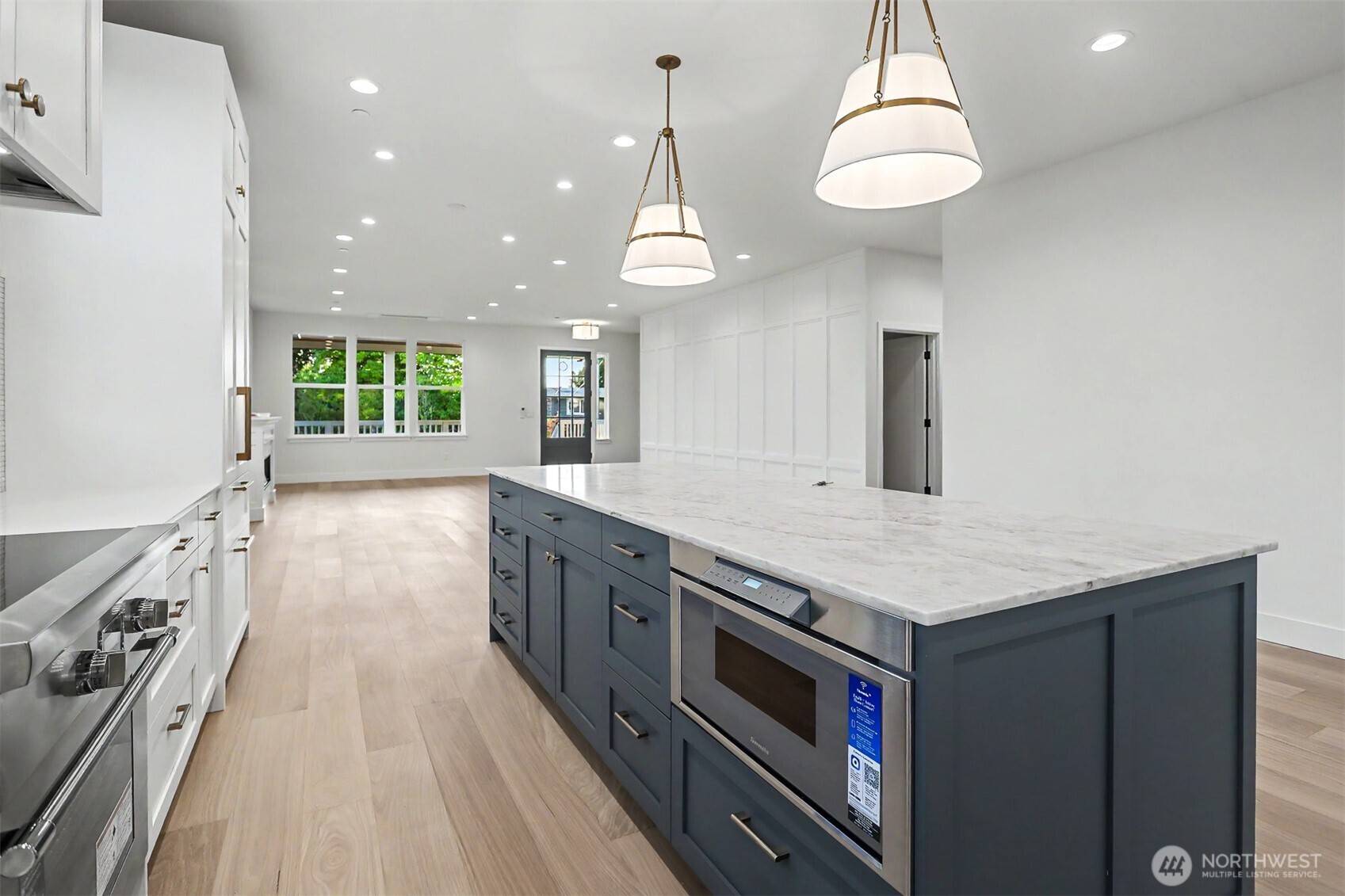 20130 23rd AVE NW, Shoreline, WA 98177