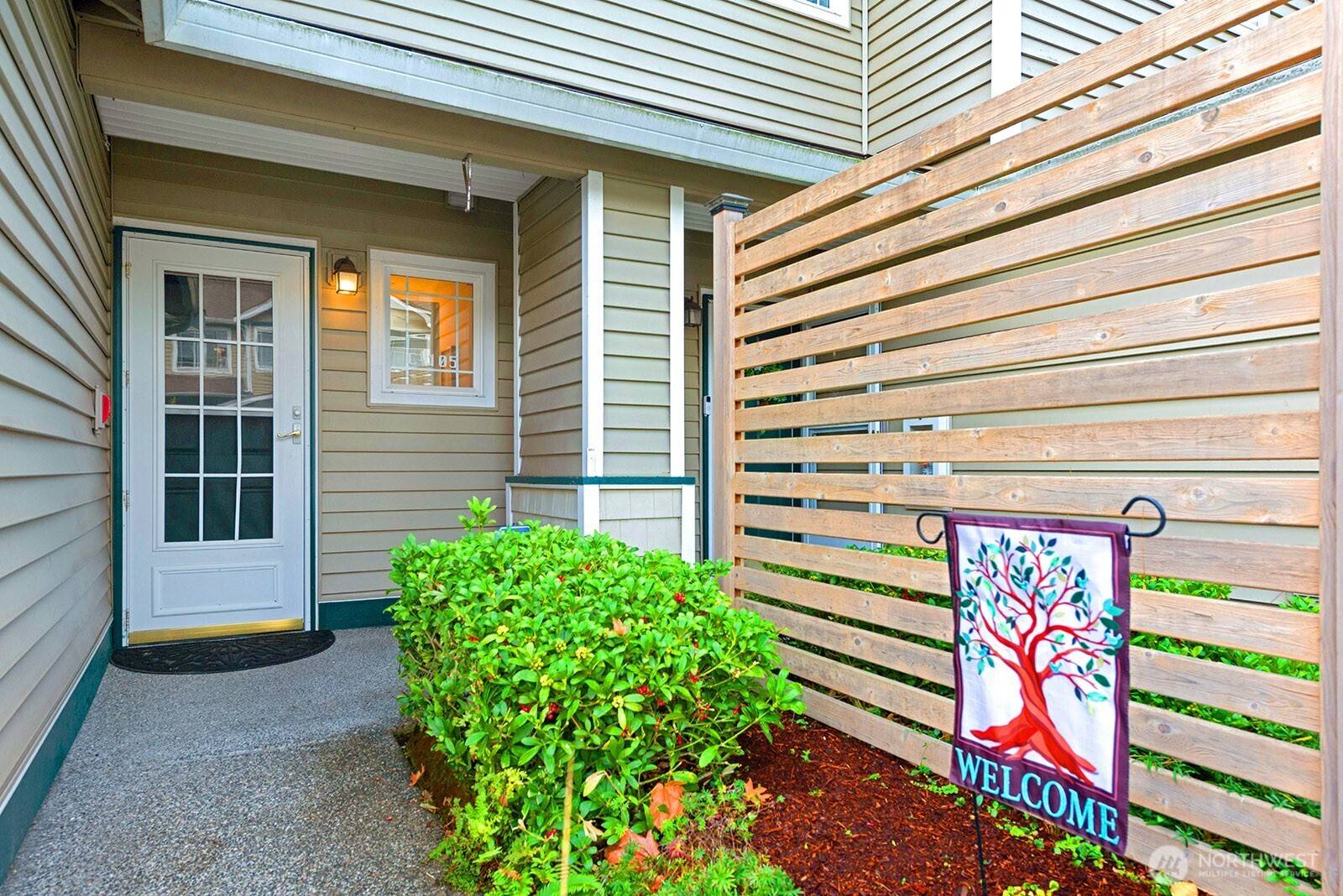 21616 9th AVE SE #C105, Bothell, WA 98021