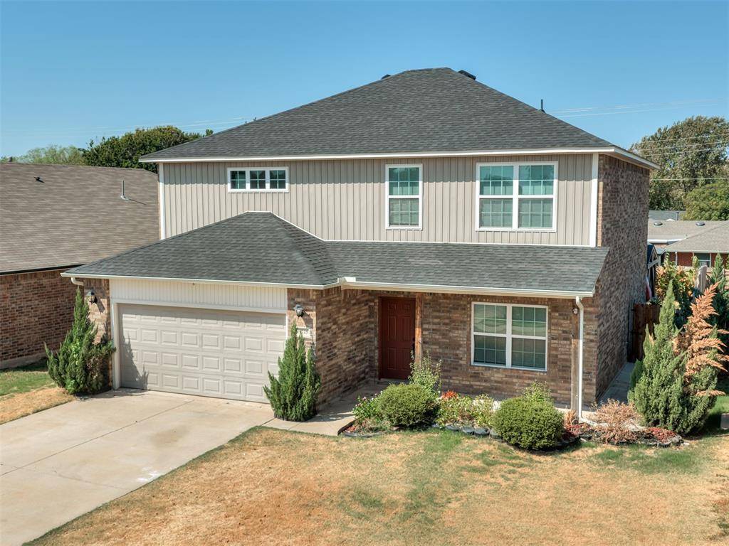 10225 Hidden Village DR, Oklahoma City, OK 73120
