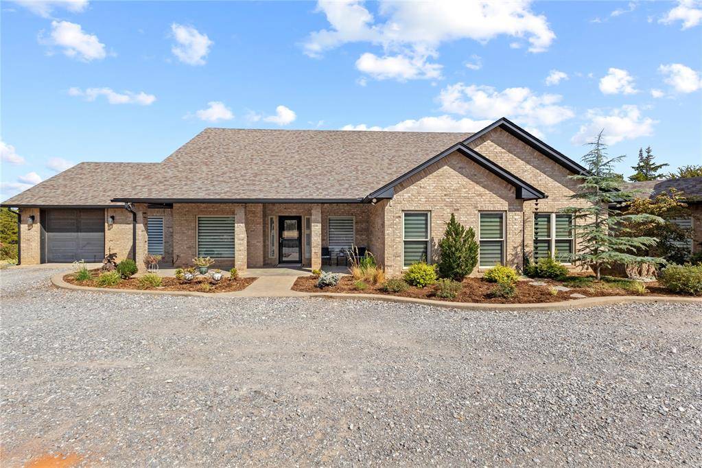 10382 Highway 54 HWY, Weatherford, OK 73096