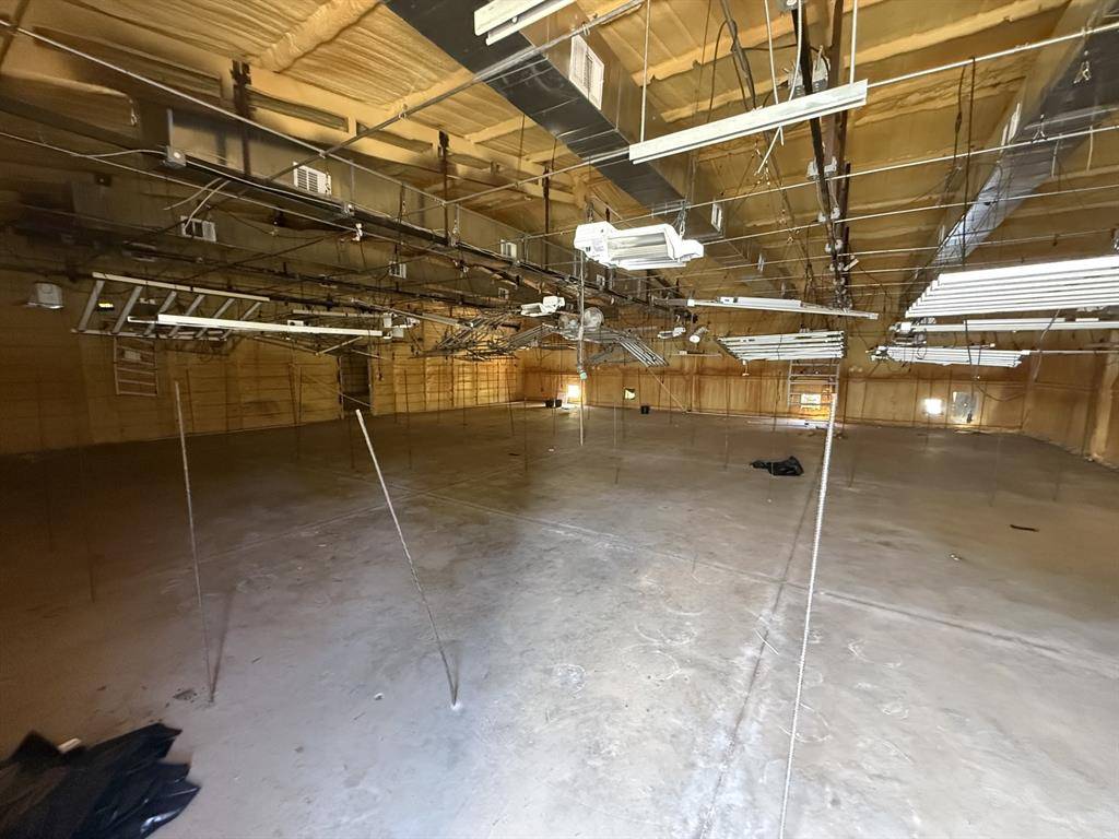 28516 N County Road 3170, Elmore City, OK 73433