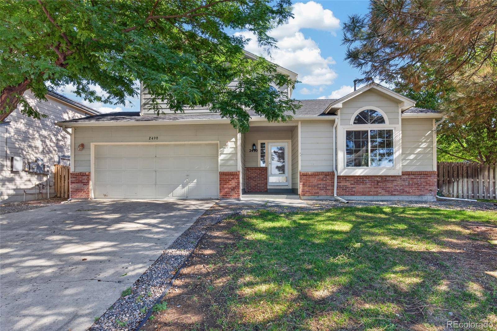 2490 S Salida WAY, Aurora, CO 80013
