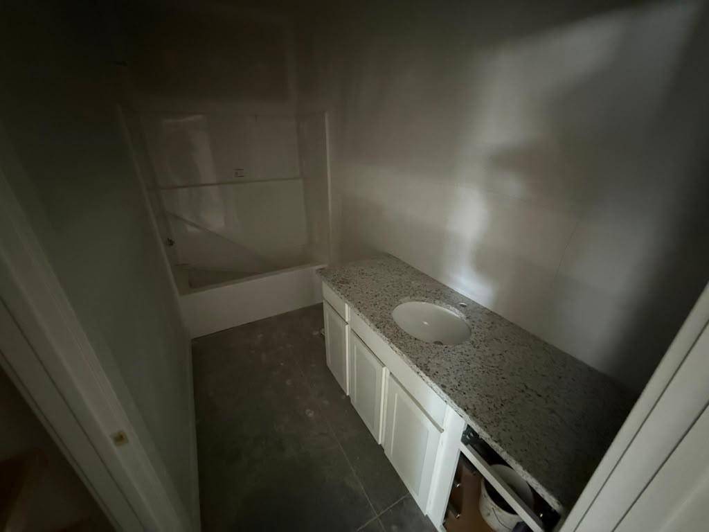 5097 N Toben Dr., Bel Aire, KS 67226
