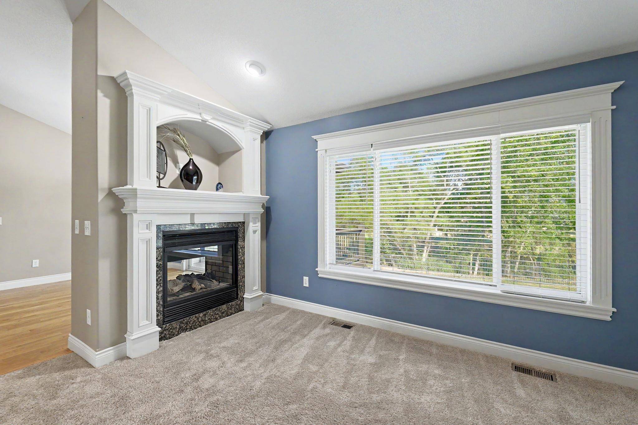 405 S Fawnwood St, Wichita, KS 67235
