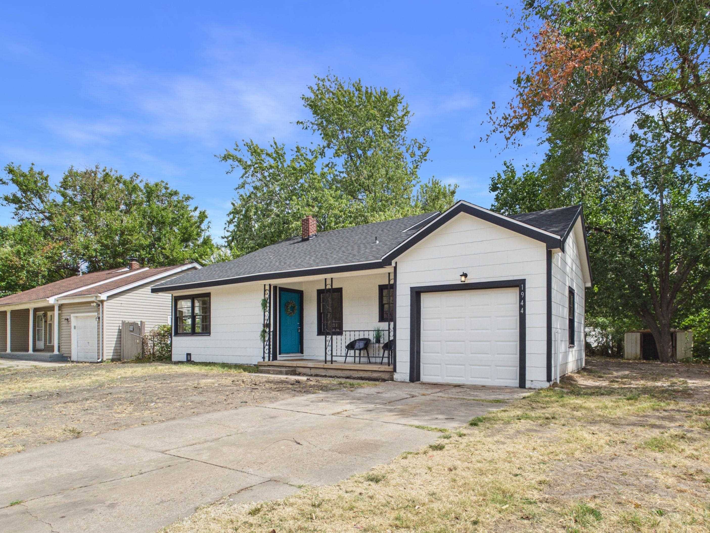 1944 N Litchfield St, Wichita, KS 67203