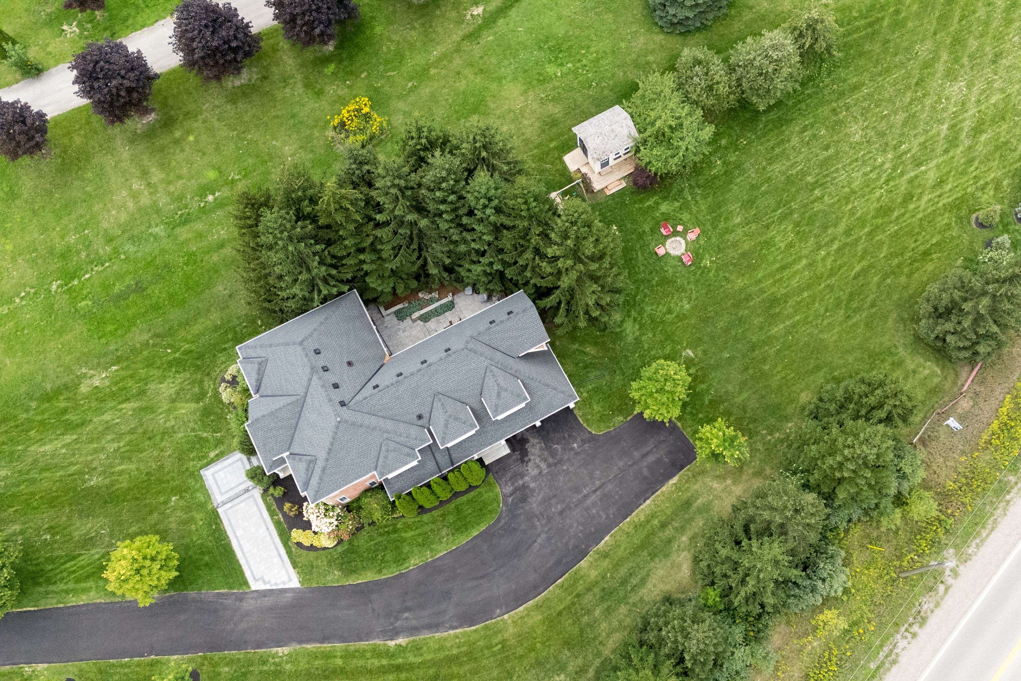 41 Woodland DR, East Garafraxa, ON L9W 2Y9
