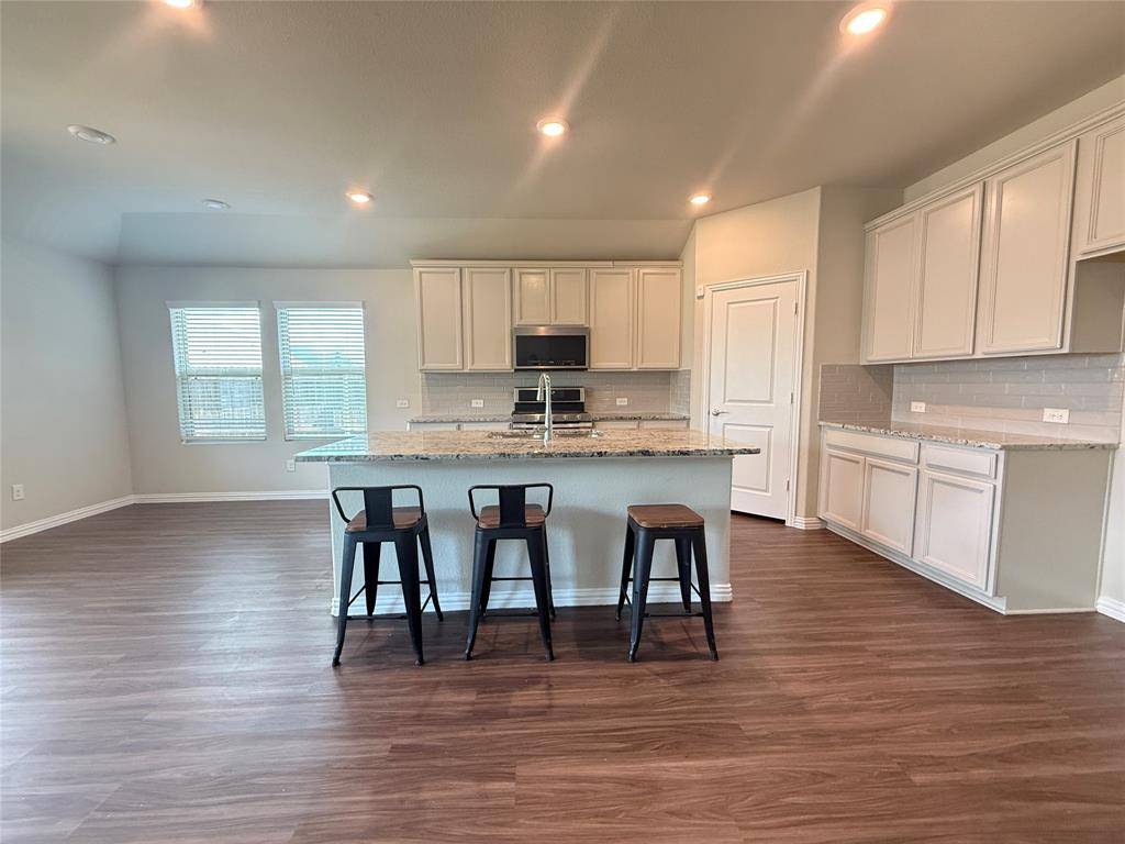 621 Fletcher Drive, Fate, TX 75087