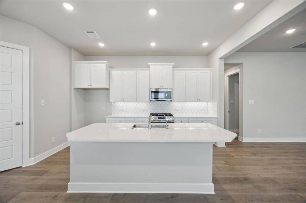 3945 Avendale Drive, Crandall, TX 75114