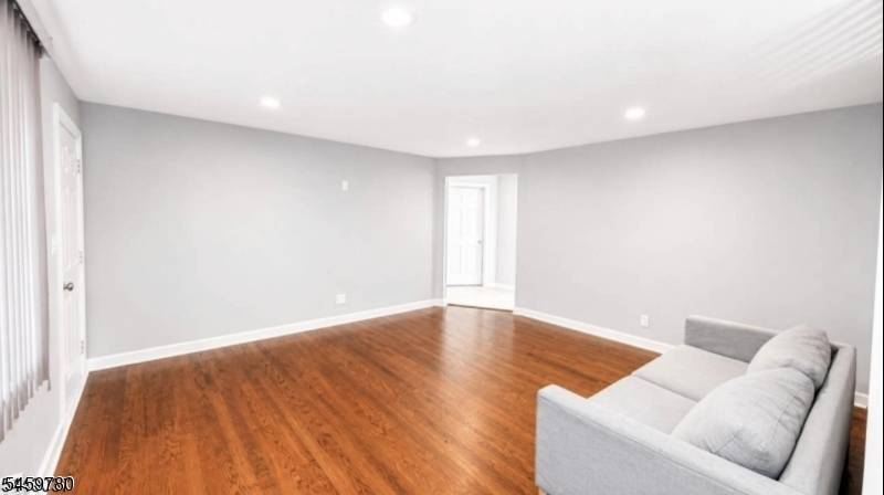 109 Sherman Ave, Roselle Park Boro, NJ 07204