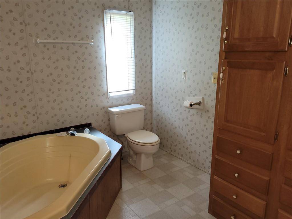 517 Olivia CT, Hutto, TX 78634