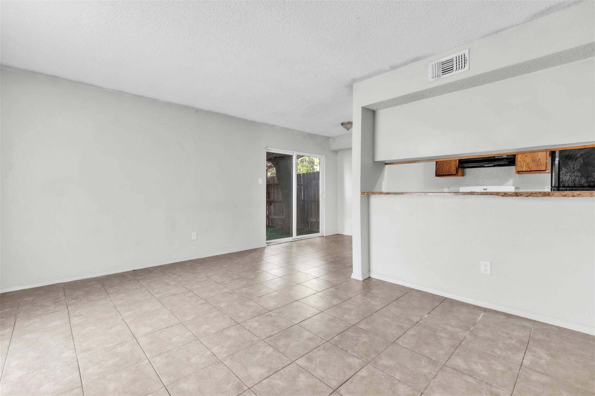 5805 Cougar DR #D, Austin, TX 78745
