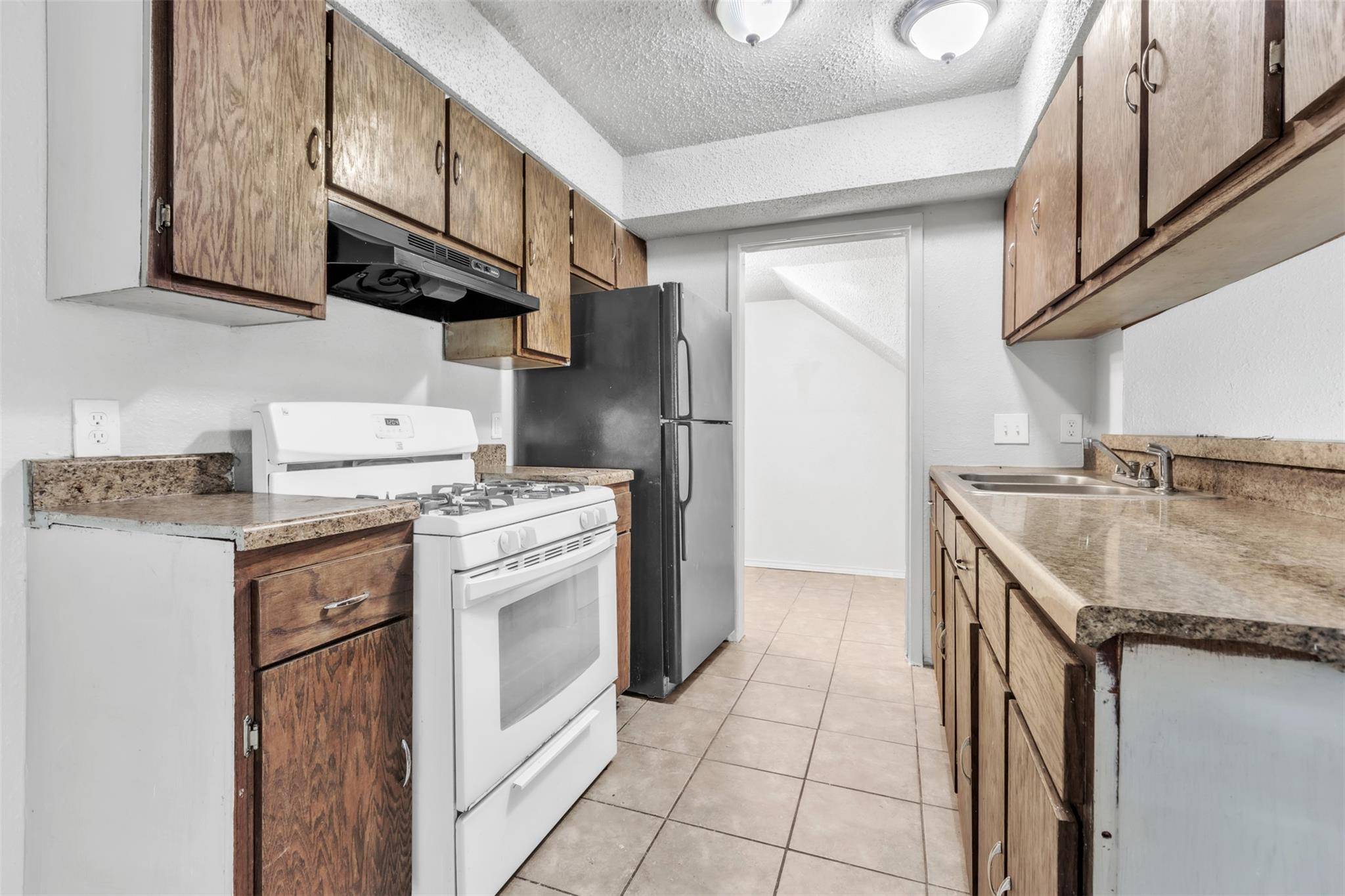 5805 Cougar DR #D, Austin, TX 78745