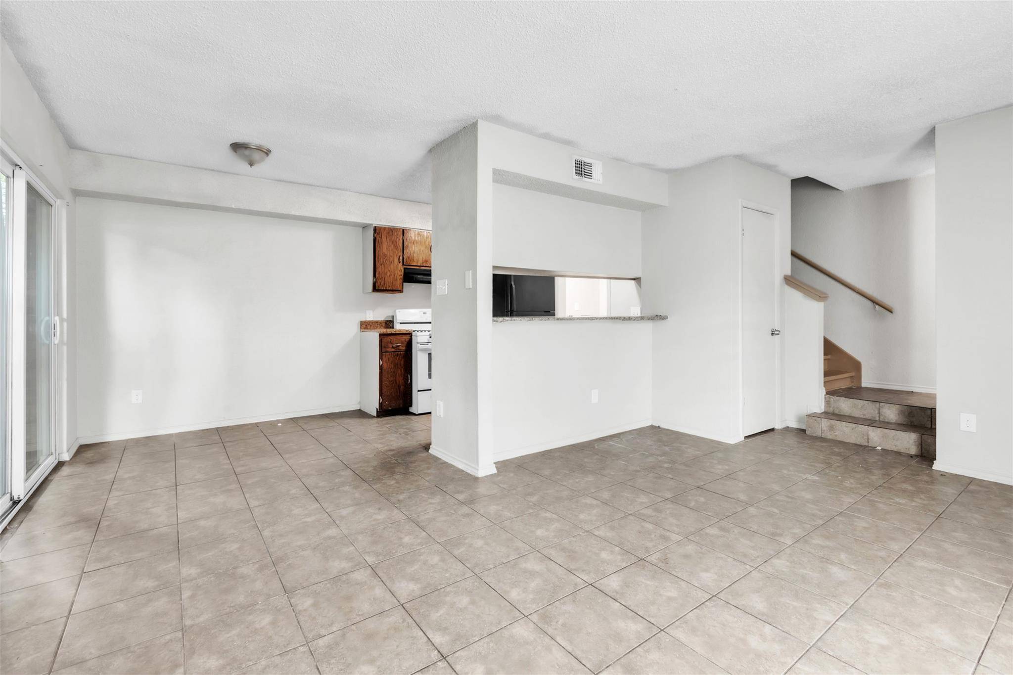 5805 Cougar DR #D, Austin, TX 78745