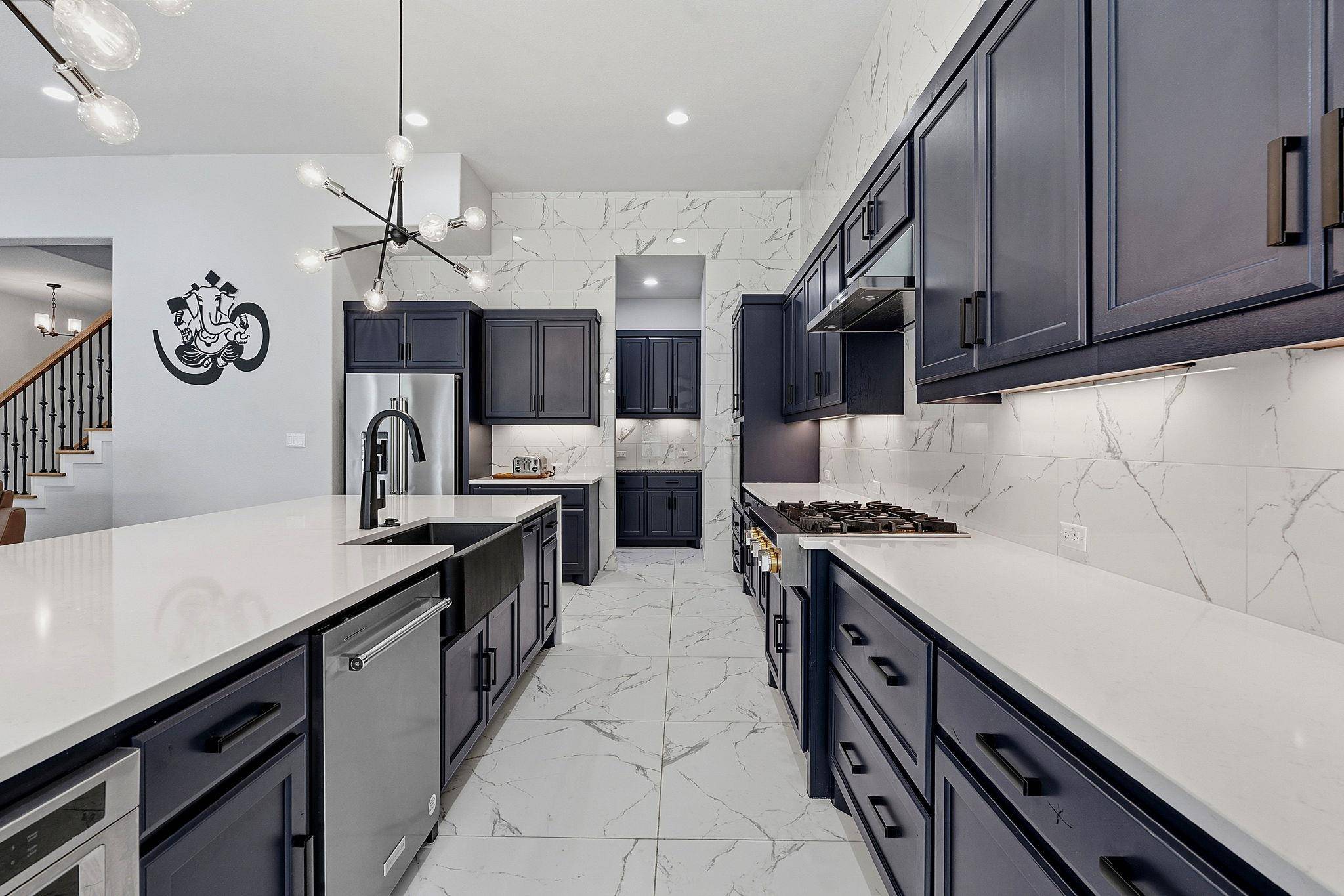 413 Summerhill LN, Georgetown, TX 78628
