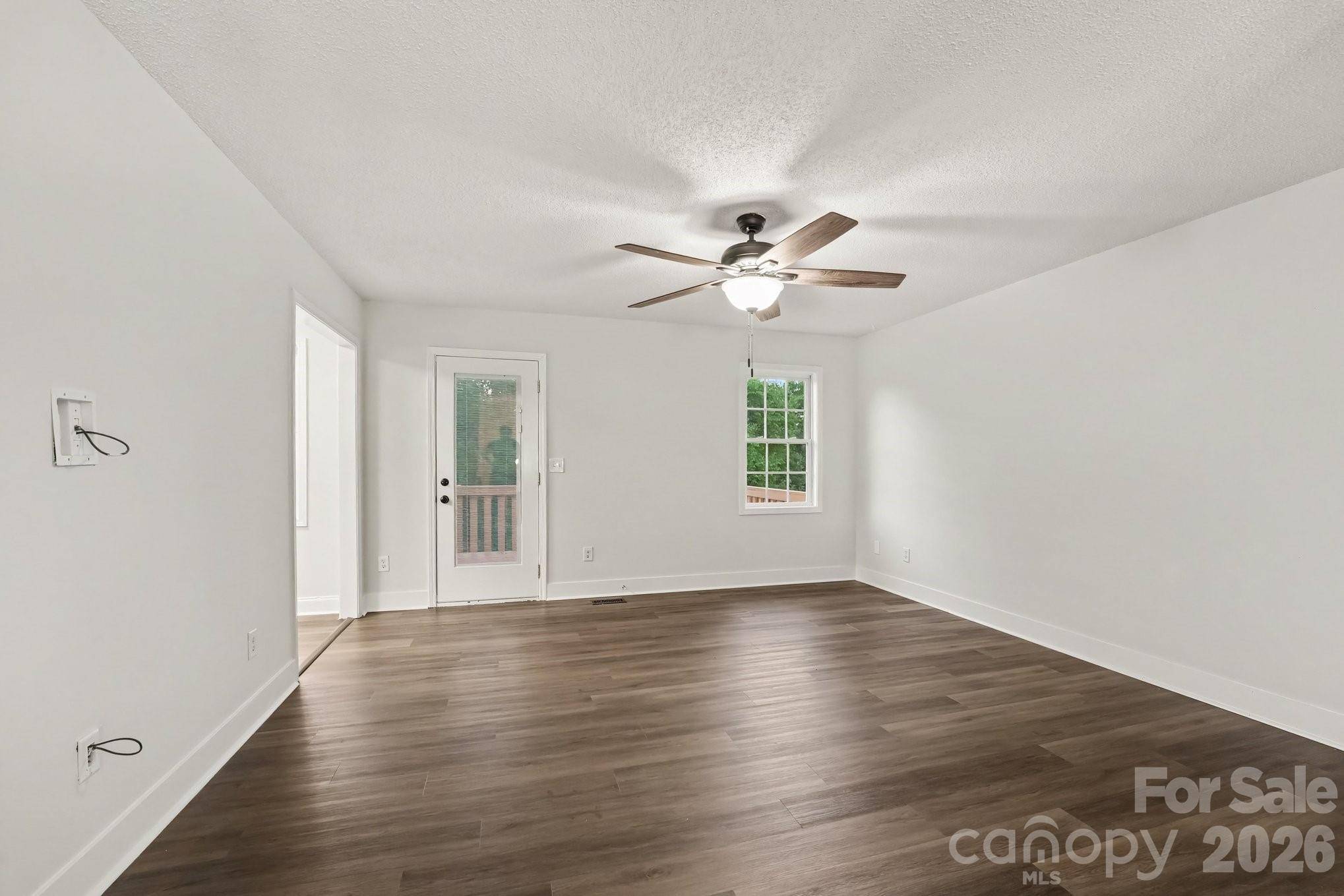 4750 Dalena DR, Claremont, NC 28610