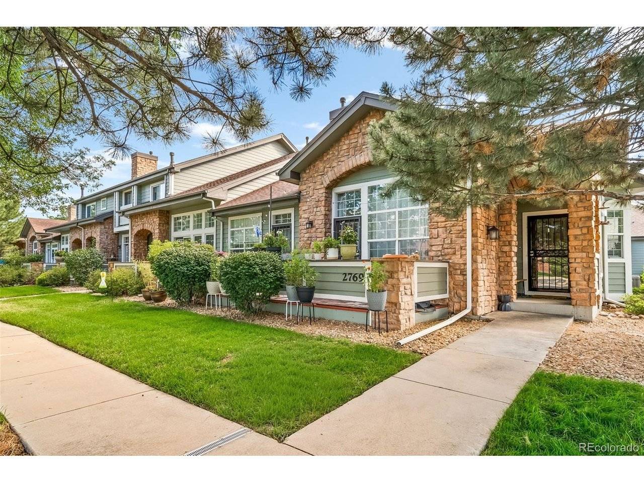 2769 W Greens, Littleton, CO 80123