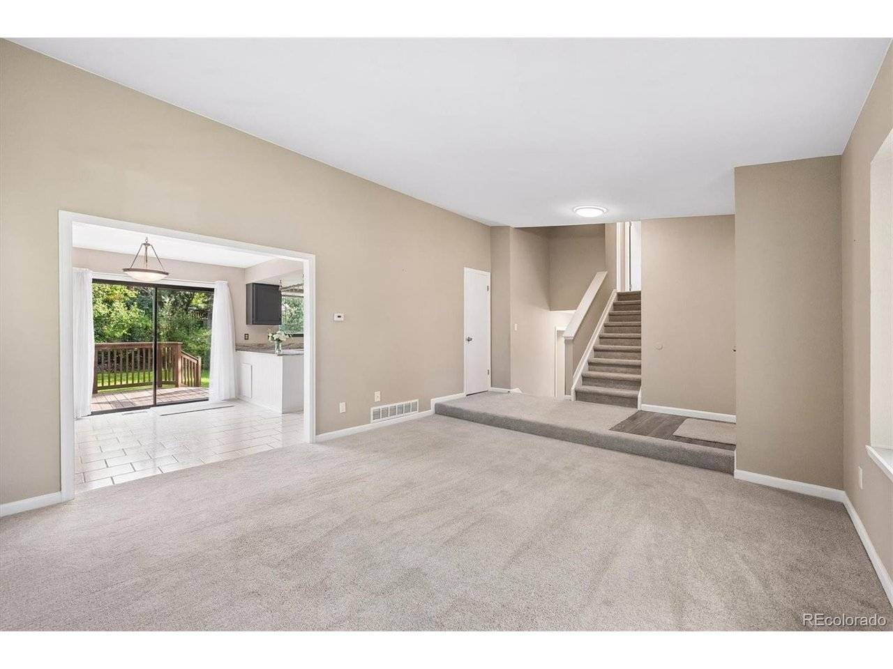 8995 Winrock, Highlands Ranch, CO 80126