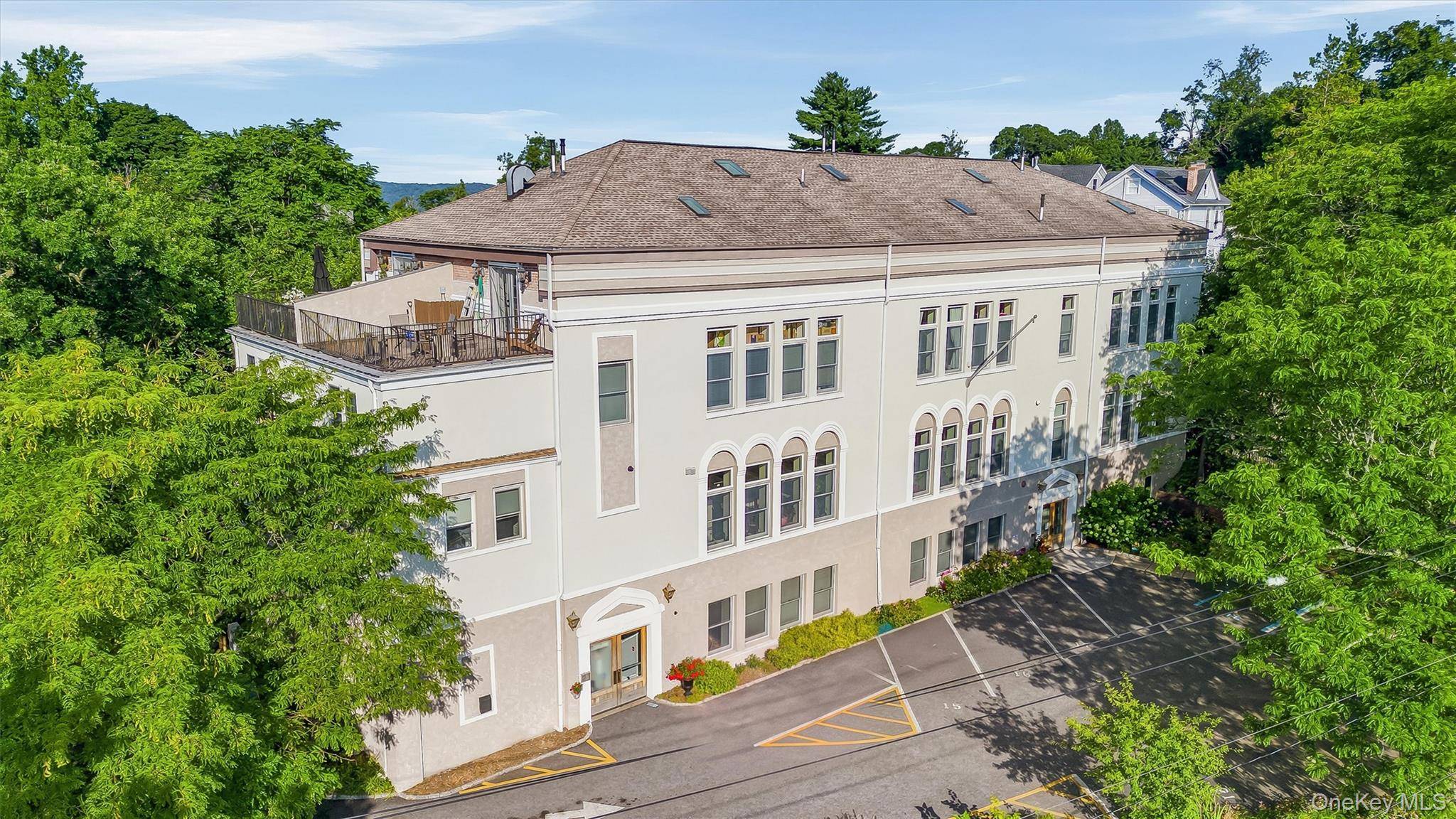 88 Broadway #PH4, Ossining, NY 10562