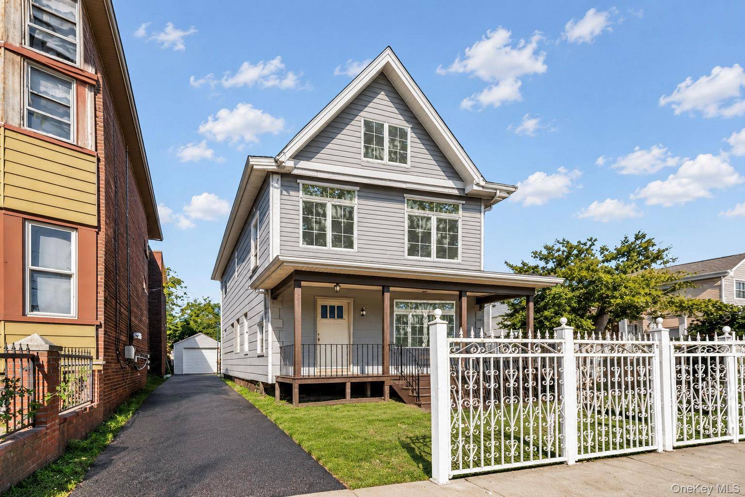 1073 McBride ST, Far Rockaway, NY 11691
