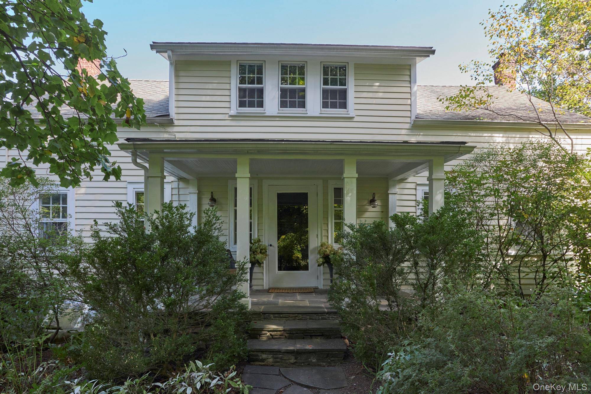 101 Spring Lake RD, Red Hook, NY 12571